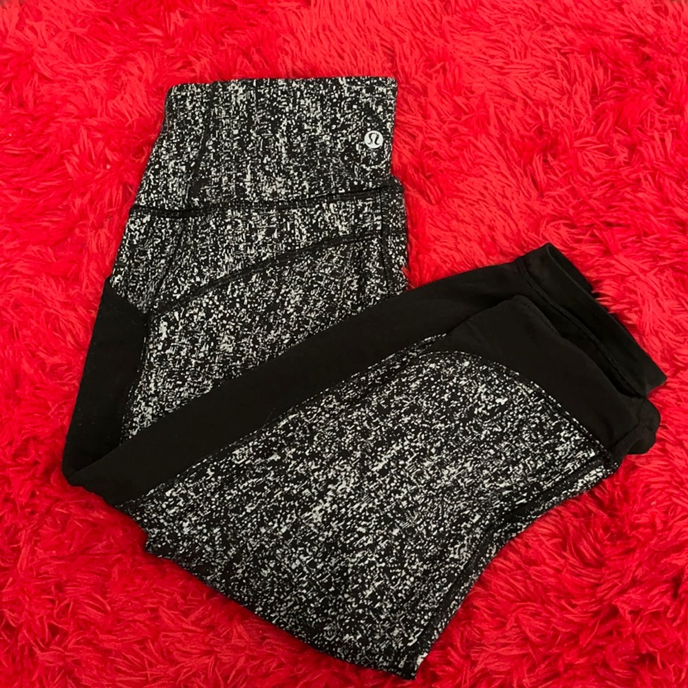 Lulu lemon women’s cropped leggings